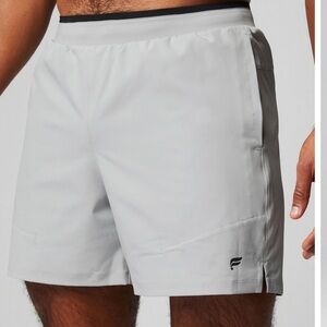 Fabletics The Fundamental Short II 5in